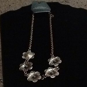 Copper like necklace with matching earrings